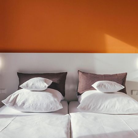 Gzt Das Gaestehaus Тюбинген Экстерьер фото