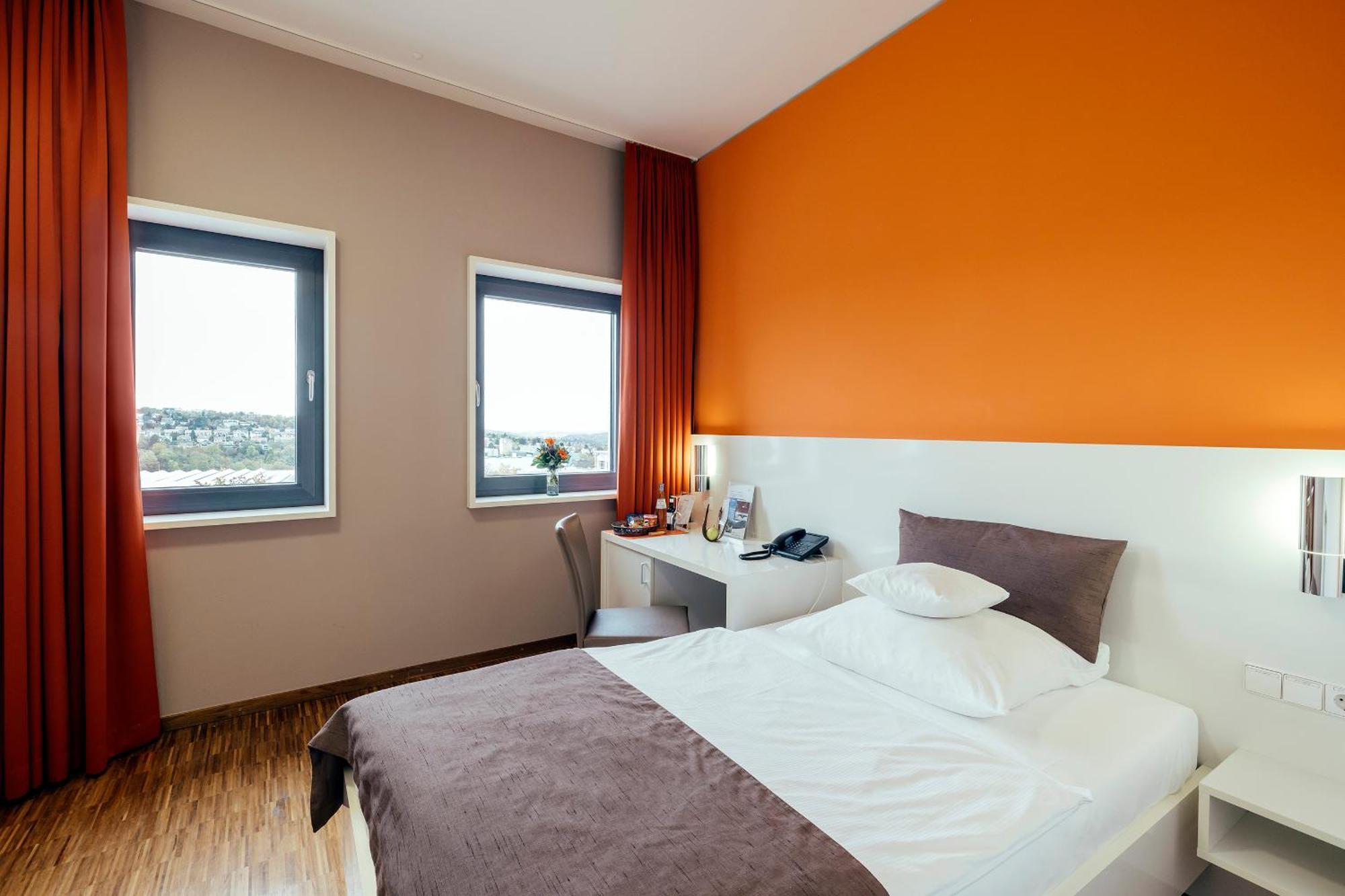 Gzt Das Gaestehaus Тюбинген Экстерьер фото